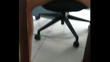 Preview 3 of Wwwwwwxcccc - Novinho batendo e gozando no espelho