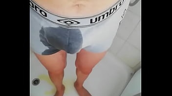 Preview 4 of Liana Lez - GASTE85,  Peeing in bathroom