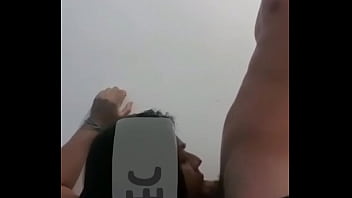 Preview 3 of Mom Fucking Crezi - Mamando vizinho dotado