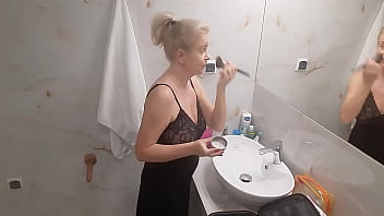 Preview 2 of Kleenth Wite - Jenny the Blonde Getting Ready for Disco Night