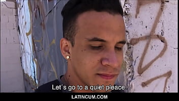 Preview 2 of Se La Meto Me Lleno De Caca - Virgin Amateur Latino Twink Hector Paid Cash To Fuck Filmmaker POV