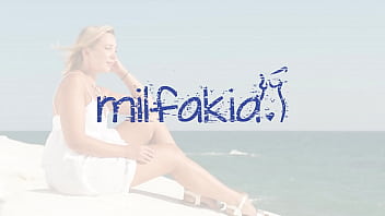 Preview 1 of Oprah And Michael Strahan - Naughty Alice milks off 2 hard cocks! Milfakia.com