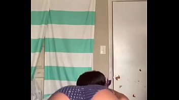 Preview 1 of 1960 Old Film - When home girl send you a twerk video #slimthick