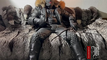 Preview 1 of Hot Scxxy - BEDIENE MICH VIEH