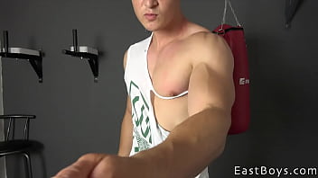Preview 1 of Gana Ma Xxxx - Muscle Flex - Casting 19
