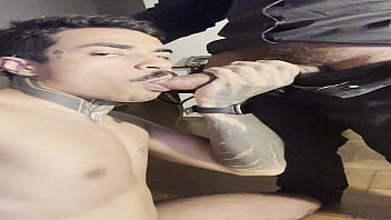 Preview 2 of Alexzi Teksas - mamando o pastor pirocudo 24cm grosso