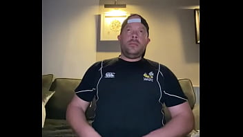 Preview 1 of Le Sabre - Jerking off to big cocks