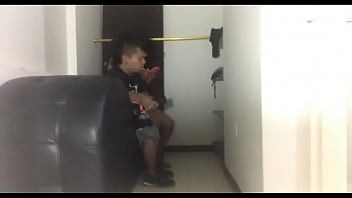Preview 3 of Xxx Gowler - me llega de cliente un enano a comprar el mueble siempre me he preguntado si tienen verga grande o peque&ntilde_a as&iacute_ que me desnudo para seducirlo y que gran sorpresa me lleve