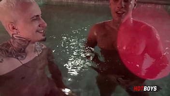 Preview 2 of Sunburn Loons - Fodendo o cu do safado!