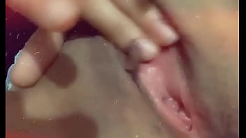 Preview 1 of Porn Naked Porn - Dise q ella es timida.   Mi besins