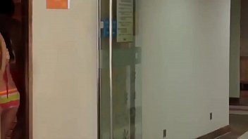 Preview 2 of Nrwenwwdq - Du lịch c&ugrave_ng em g&aacute_i