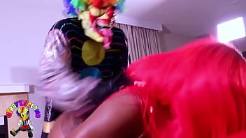 Preview 4 of Vintage Swingner - Fucking Victoria Cakes after watching a scary movie