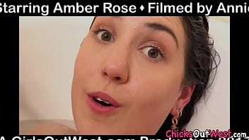 Preview 3 of Teen Sex In The Ice Snow - Fetish aussie pisses and bathes