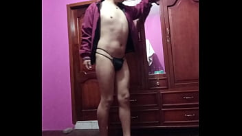 Preview 2 of Kirssa - BAILE DE PASIVO LOJANO CALIENTE PARA SU EX
