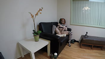Preview 2 of Vicky Slutty Smoke And Cum4 - Manic Moxie Casting LEFT 2