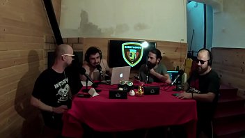 Preview 1 of Clips Cry Tube Virgin - Beertuosos Podcast x13 | Canibalismo,  sexo,  humor y memes