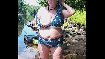 Preview 4 of Viprssy Com - Nicebigddd topless fishing