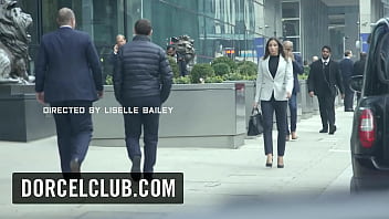 Preview 1 of 3xx Dawnlod Dihati Ldian - TRAILER - Cl&eacute_a,  private banker
