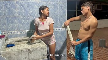 Preview 1 of Xxxe Video In - Mi latina hermanastra me da unas duras bofetadas mientras me folla duro y rico hasta sacarme toda mi rica leche y ech&aacute_rsela en su culo apretado.