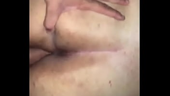 Preview 2 of Fuck Yeah Fisting - Comendo a gordinha deitada na cama