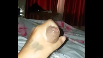 Preview 1 of Accidently Going In Anal - mi prima me mama el pene y mis padres no se dan cuenta