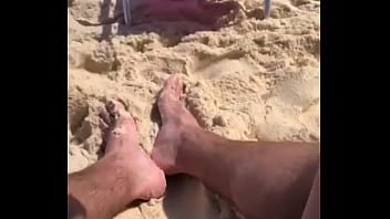 Preview 1 of Busty Nig - Casadatijuca Sexlog batendo punheta na praia