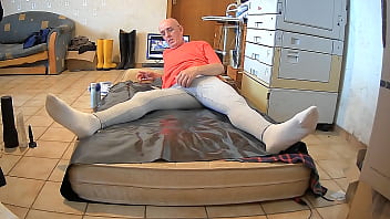 Preview 1 of Vengaboys Porn - Mich wieder mal geil anheizen f&uuml_r meinen steffen wird zeit das wir uns sehen  goileglatze
