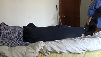 Preview 4 of Porn Revege - A Muslim maid is disturbed when she sees his big black French cock