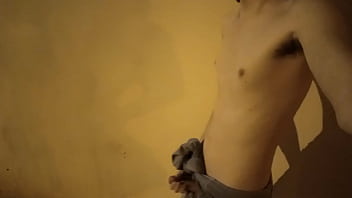 Preview 2 of Nudist Gameshow - Andando na rua com a rola pra fora