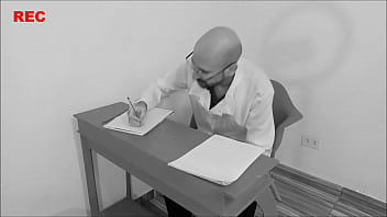 Preview 1 of Dachi Bhabhi Xnxx - Vazou! v&iacute_deo do doutor fazendo exame admissional e foi aprovada!
