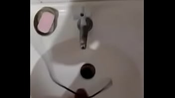 Preview 1 of Bigboobs Harypussy Moms Fuck - Meu amigo gozou e mandou pra eu ver