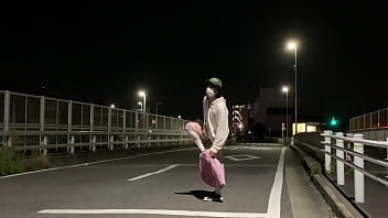 Preview 3 of Net Arab - 女装子まゆちゃんが深夜の住宅街の道路でミニスカノーパンでM字開脚したあと服を全部脱いで大股開いて全裸露出を楽しむ