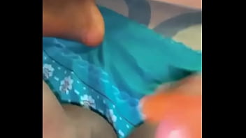 Preview 1 of Je Y - Wildsexfrica Sarsat solo video