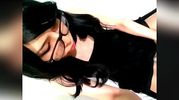 Preview 4 of Tube Gilf Handjob - Rico postre con fresitas sacadas de mi culo y lechita reci&eacute_n orde&ntilde_ada