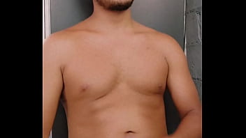 Preview 4 of Femdom Porn Game - Joven De 22 a&ntilde_os Se Masturba Hasta que Sale Leche De su Polla