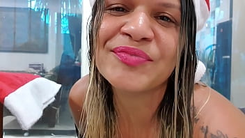 Preview 1 of Wwwnxn - Feliz gozada de natal  aqui vai o presente da Paty Bumbum.