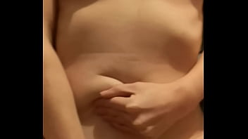 Preview 3 of Letrou De Ma Soeur - Junges deutsches M&auml_del masturbiert