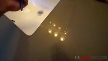 Preview 1 of Bathroom Bf Waits - Sis loves me