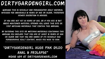 Preview 1 of Anak Kelas Delapan - Dirtygardengirl huge pink dildo anal &amp_ prolapse