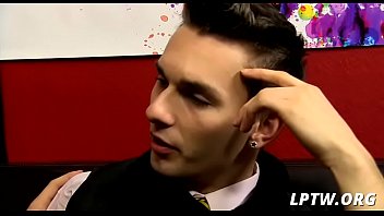 Preview 2 of Cheatpornindir - Slender homo gets filled