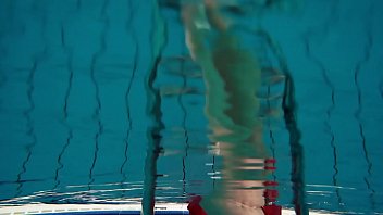 Preview 1 of Sean Waltman Aka X Pac4 - Avenna babe underwater