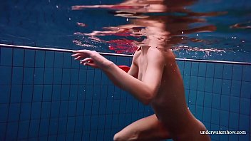 Preview 4 of Sean Waltman Aka X Pac4 - Avenna babe underwater