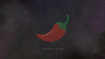 Preview 1 of Rabess Xnxx - Fui da um rol&ecirc_ na praia e achei uma piroca gostosa  para foder e acabei bebendo leitinho .veja mais em xv red