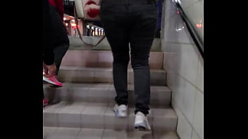 Preview 4 of Ok See Them - Big ass girl