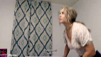 Preview 1 of Video Sex Peris Hilton - Na Cama torando a bucetinha da Mam&atilde_e  Madrasta Legendado
