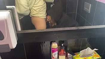 Preview 1 of Fullsax Movies - Slut had sex in the toilet of the club