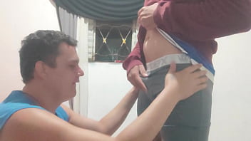 Preview 1 of Hot Lesbo Trib - BOQUETE GOSTOSO NO AMIGO