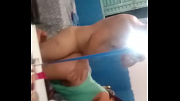 Preview 1 of Big Ass G String - Novinha dando gostoso na cadeira
