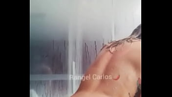 Preview 2 of Guy Takes Strap On - Fui contratada para passar a noite no motel fudendo e aproveitei para gravar