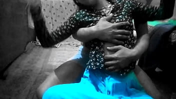 Preview 1 of Charness Pornhube - ममता भाभी ने अपने भतीजे के साथ किया जमकर सेक्स साफ हिंदी आवाज